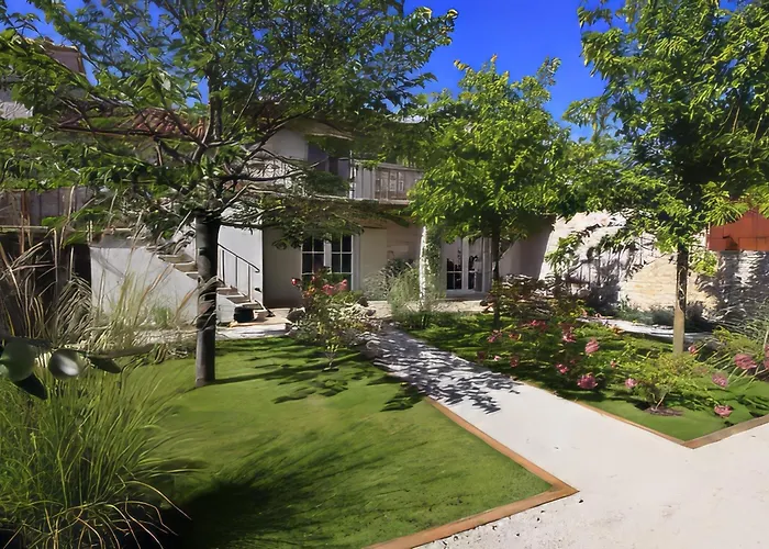 Private Istrian Cipresso With Pool & Garden , Peaceful Countryside Retreat Villa *