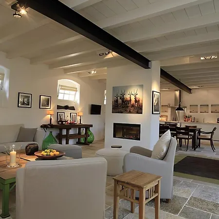 Private Istrian Cipresso With Pool & Garden , Peaceful Countryside Retreat