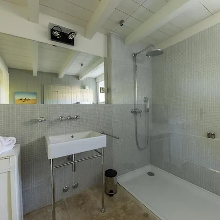 Private Istrian Cipresso With Pool & Garden , Peaceful Countryside Retreat ヴィラ *
