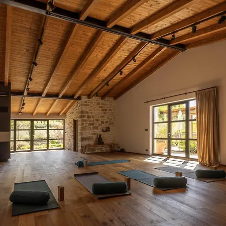 Private Istrian Cipresso With Pool & Garden , Peaceful Countryside Retreat * Višnjan